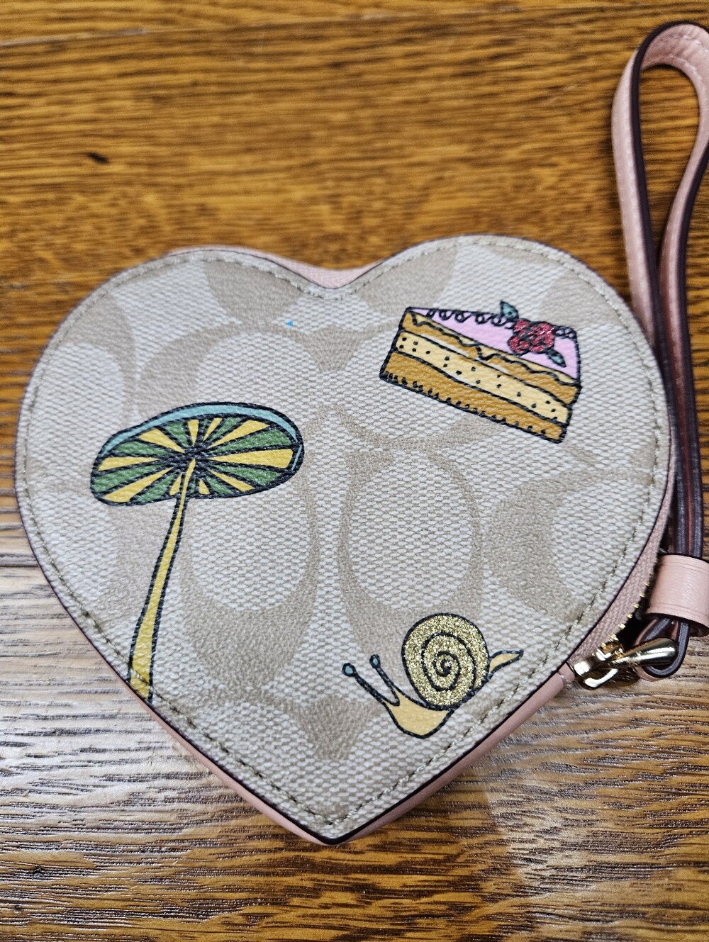 Coach X Observed By Us Heart Coin Case In Signature Canvas - Picture 7 of 8